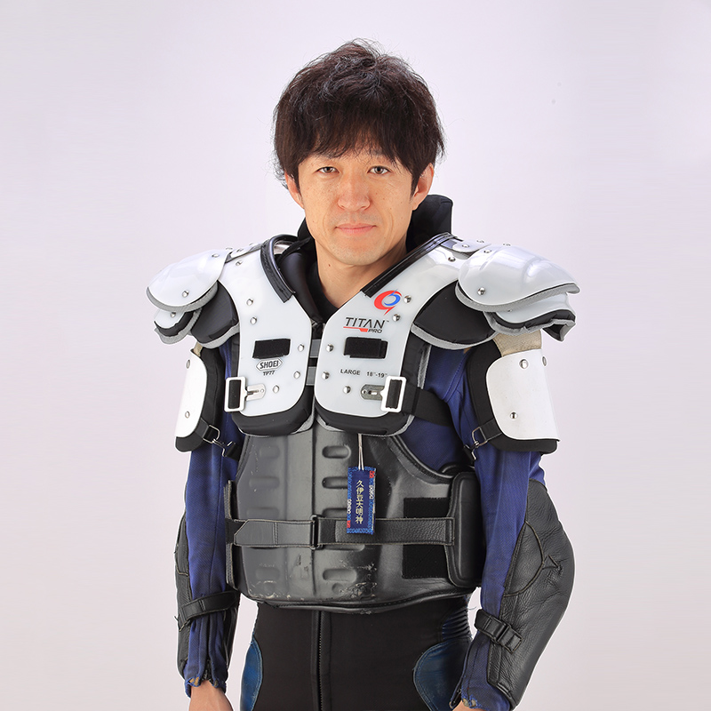 山際 真介